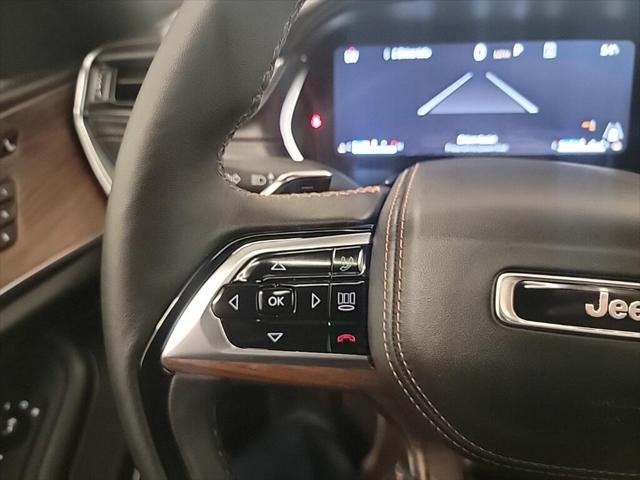 new 2025 Jeep Grand Cherokee car, priced at $57,901