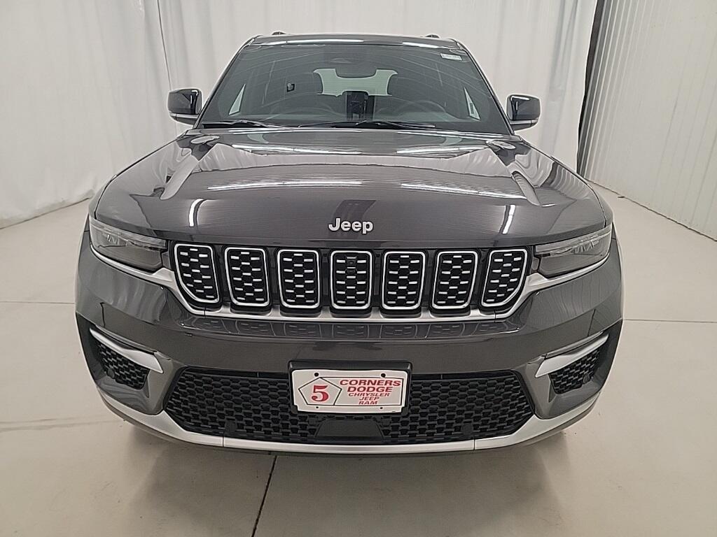 new 2025 Jeep Grand Cherokee car, priced at $57,186