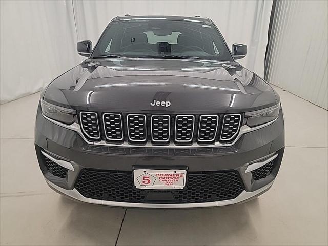new 2025 Jeep Grand Cherokee car, priced at $57,901