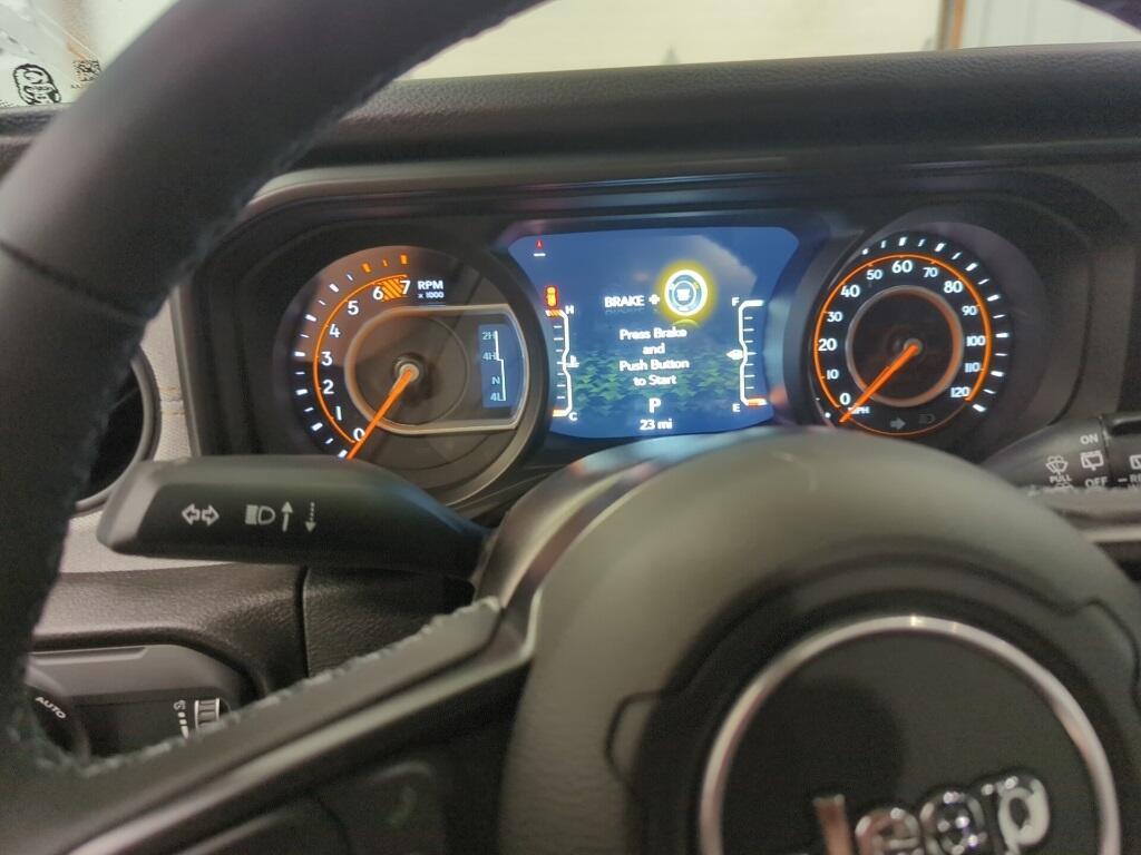 new 2025 Jeep Wrangler car, priced at $48,773