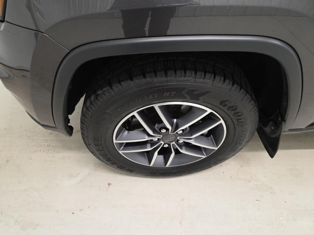 used 2021 Jeep Grand Cherokee car, priced at $26,861