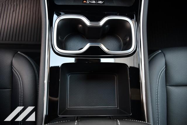 new 2025 Chevrolet Traverse car, priced at $46,772