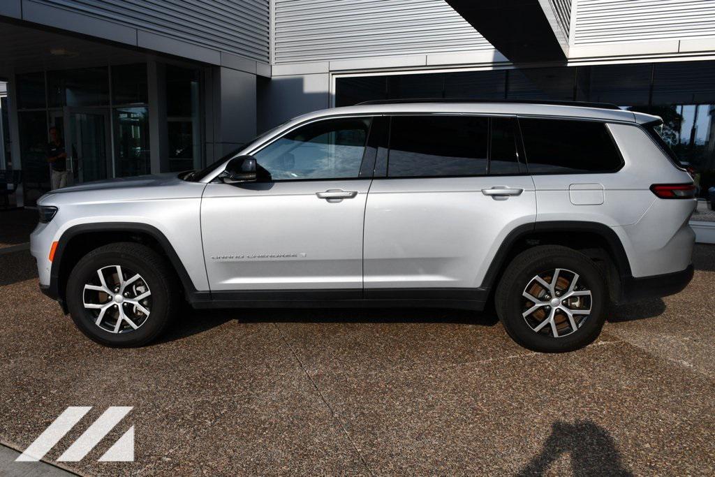 used 2024 Jeep Grand Cherokee L car, priced at $35,309