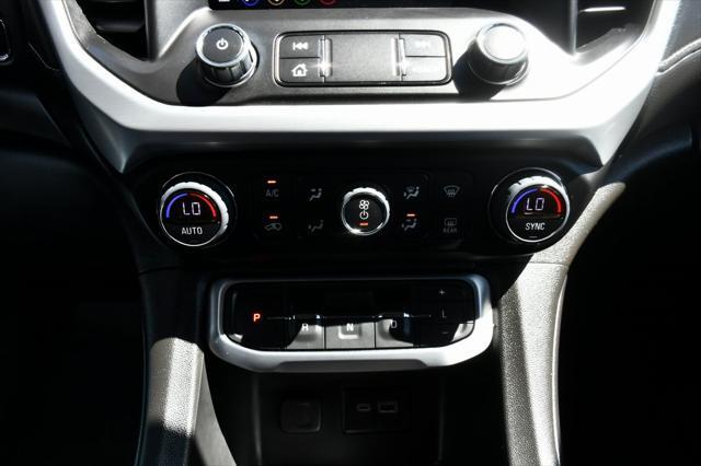 used 2023 GMC Acadia car, priced at $31,927