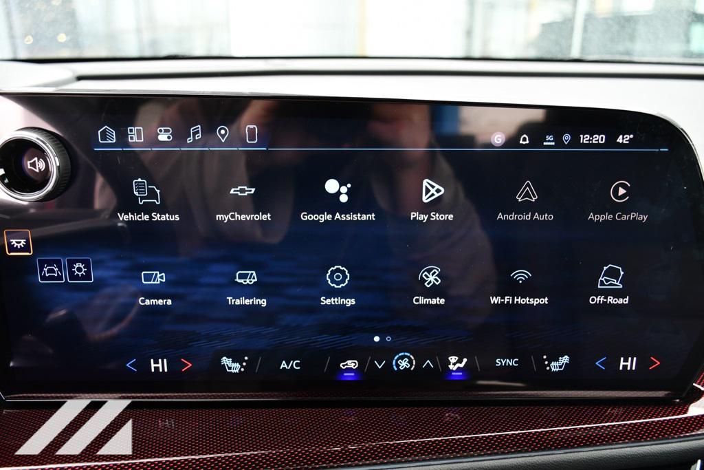 new 2026 Chevrolet Traverse car, priced at $52,019