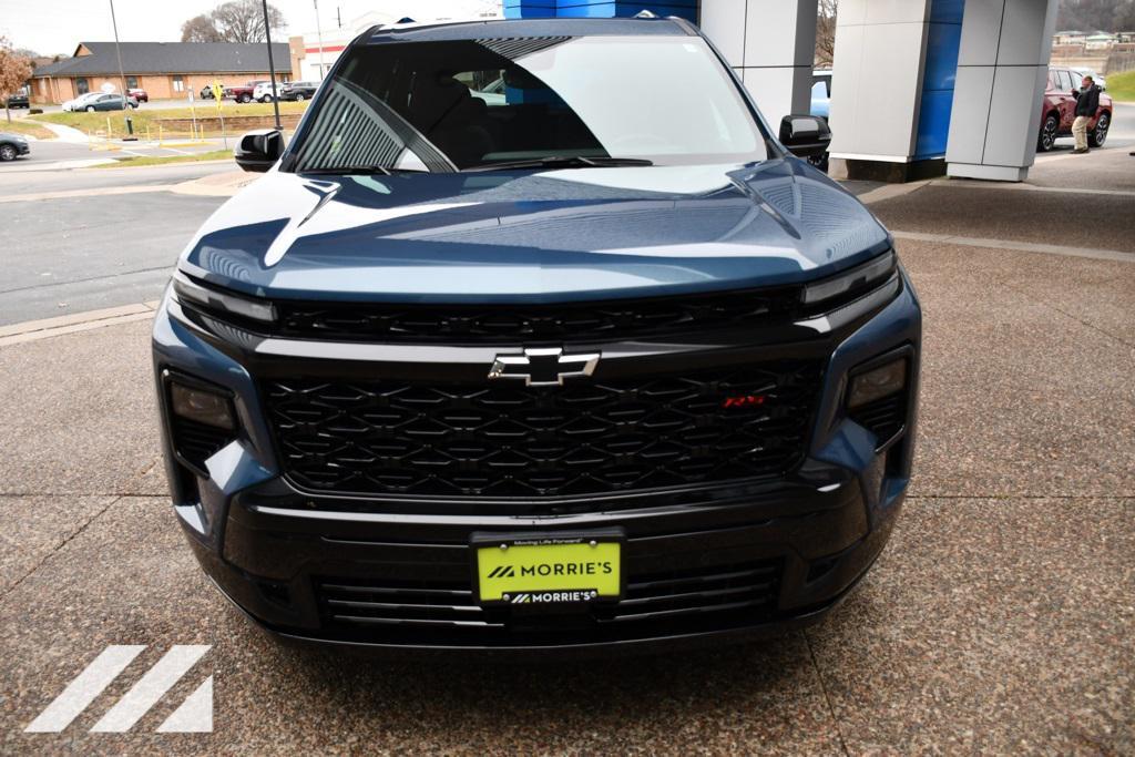 used 2025 Chevrolet Traverse car, priced at $52,999