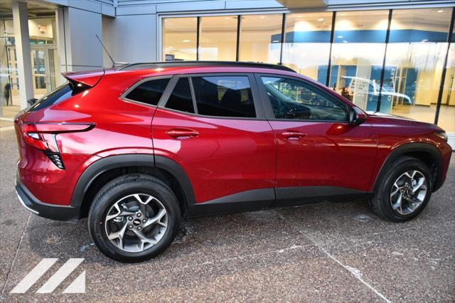 new 2025 Chevrolet Trax car, priced at $23,999