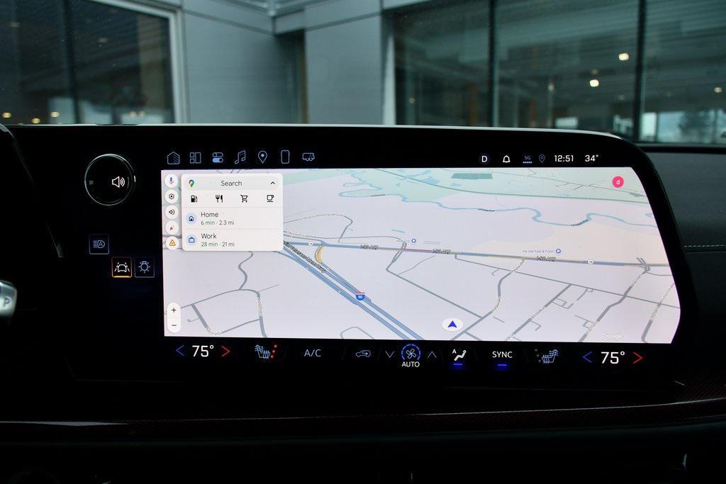 used 2025 Chevrolet Traverse car, priced at $47,499