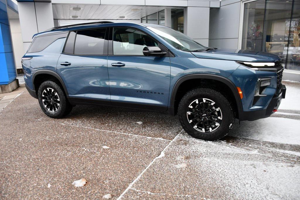 used 2025 Chevrolet Traverse car, priced at $47,499