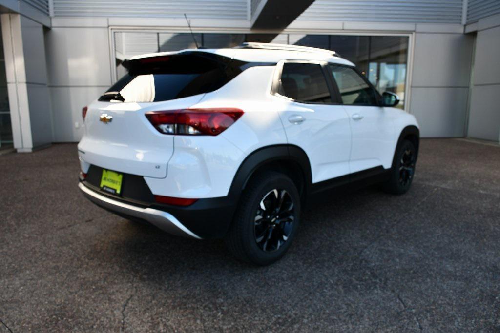 used 2023 Chevrolet TrailBlazer car, priced at $18,559