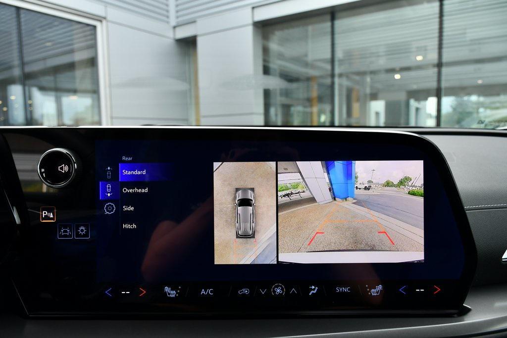 new 2026 Chevrolet Traverse car, priced at $47,784