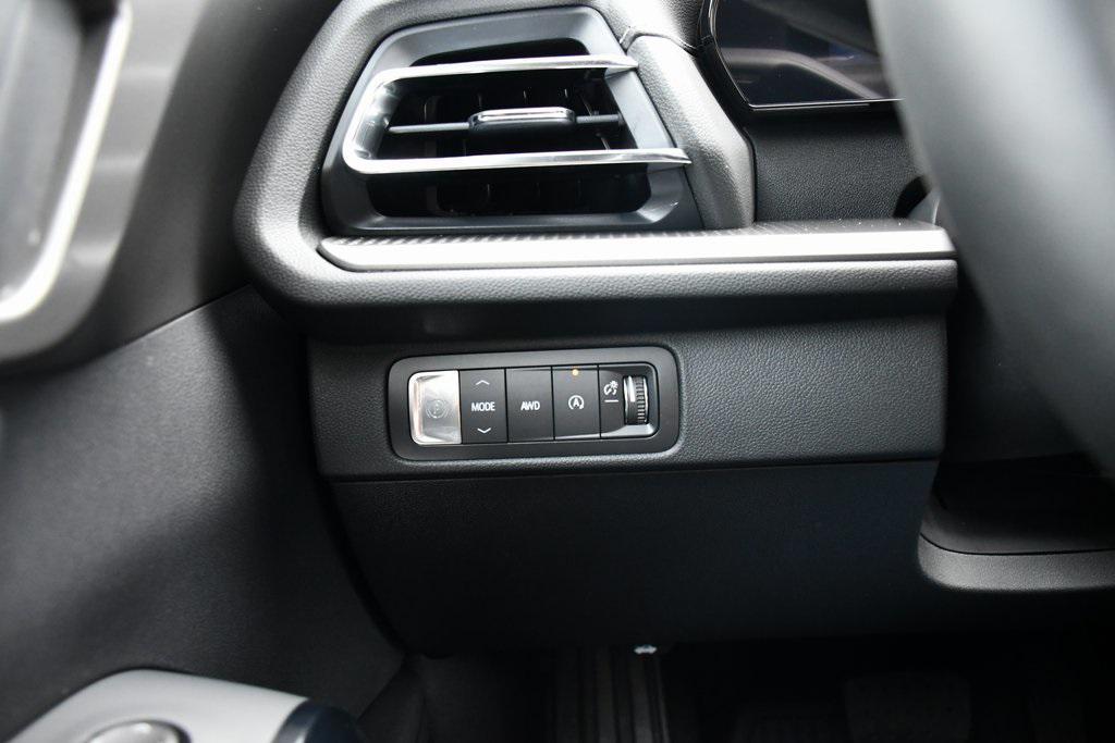 new 2026 Chevrolet Traverse car, priced at $47,784