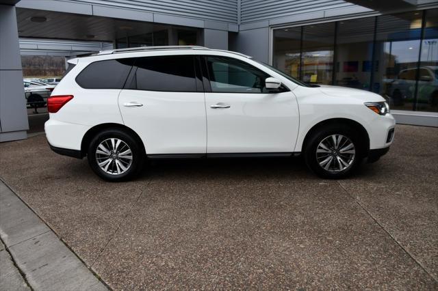 used 2020 Nissan Pathfinder car, priced at $17,299