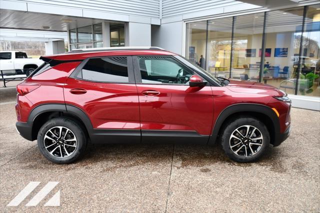 new 2025 Chevrolet TrailBlazer car, priced at $27,571