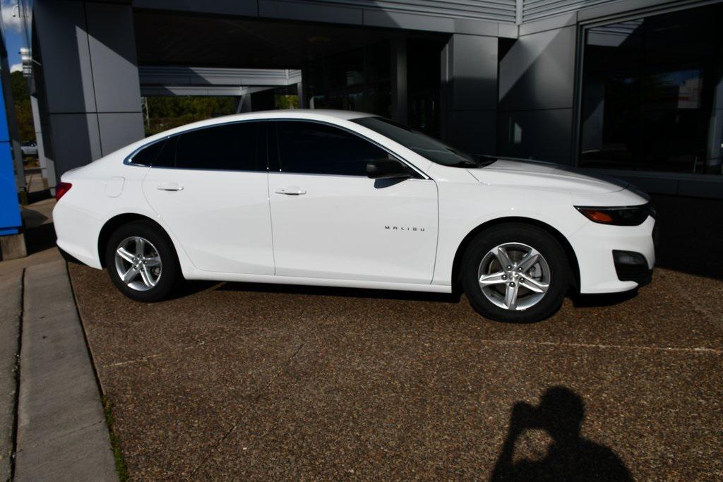 used 2023 Chevrolet Malibu car, priced at $17,789