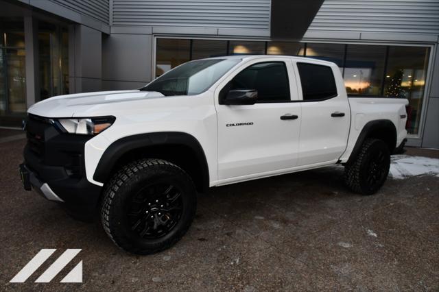 new 2025 Chevrolet Colorado car, priced at $42,873