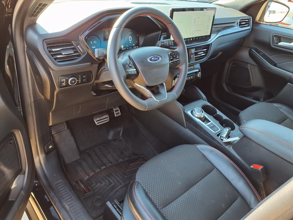 used 2024 Ford Escape car, priced at $23,999