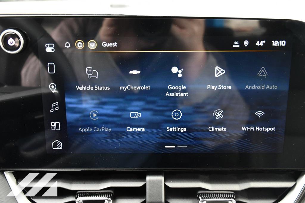 new 2026 Chevrolet Equinox car, priced at $32,832