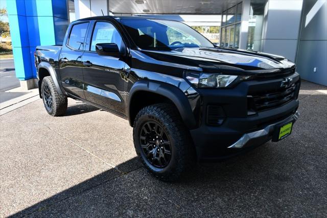 new 2024 Chevrolet Colorado car, priced at $39,999