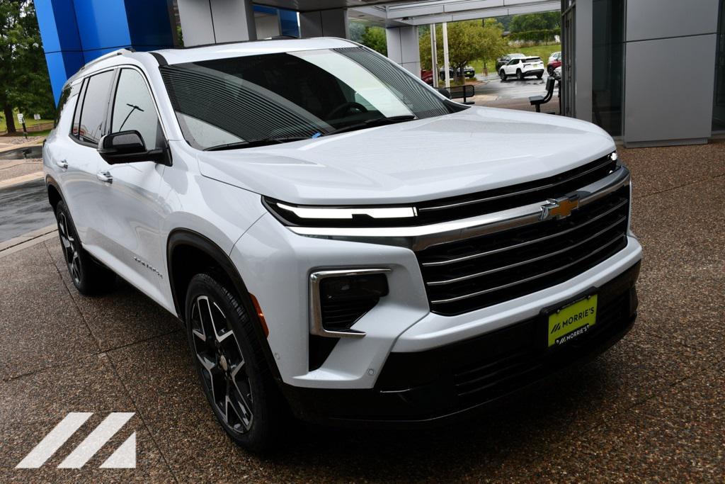 new 2026 Chevrolet Traverse car, priced at $59,548