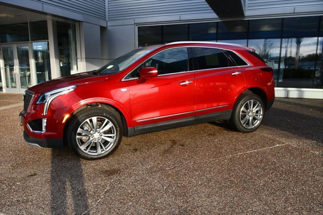 used 2024 Cadillac XT5 car, priced at $43,499