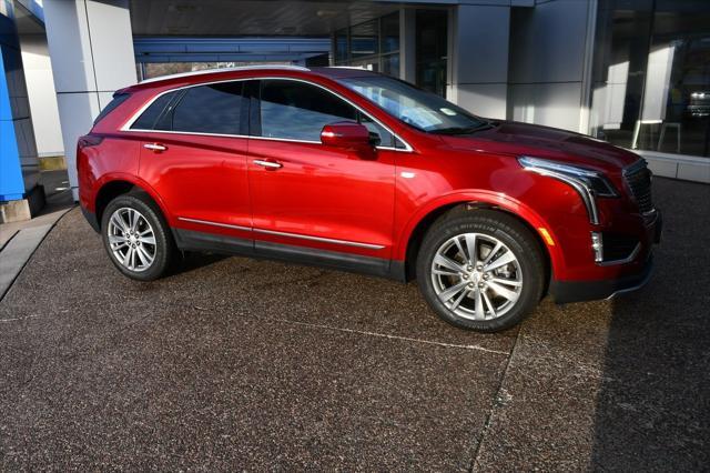 used 2024 Cadillac XT5 car, priced at $43,499