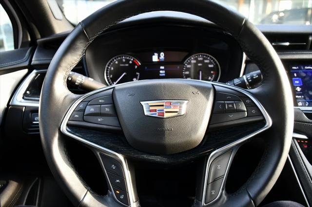 used 2024 Cadillac XT5 car, priced at $43,499