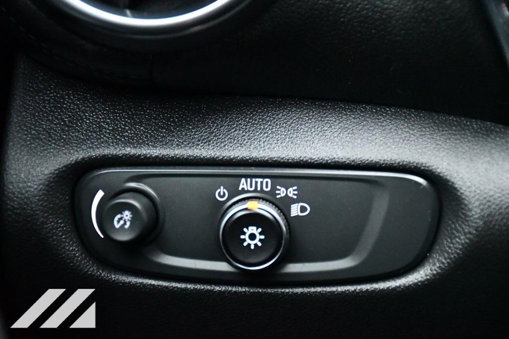 used 2021 Chevrolet Blazer car, priced at $19,497