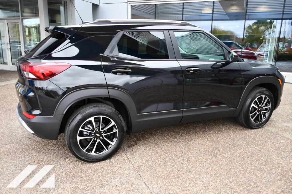 new 2026 Chevrolet TrailBlazer car, priced at $27,979