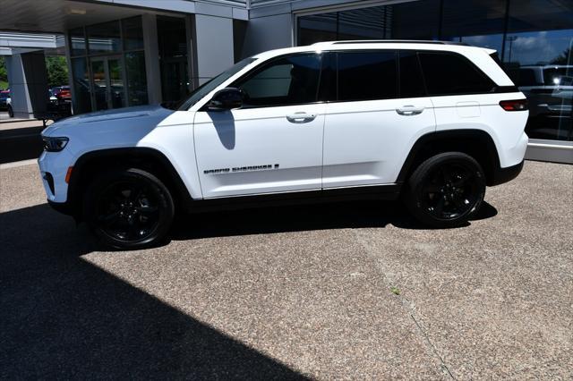 used 2023 Jeep Grand Cherokee car, priced at $30,497