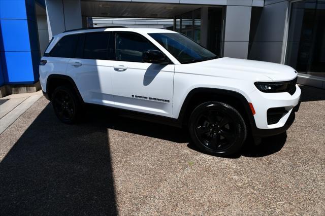 used 2023 Jeep Grand Cherokee car, priced at $30,497