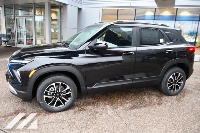 new 2025 Chevrolet TrailBlazer car, priced at $27,571