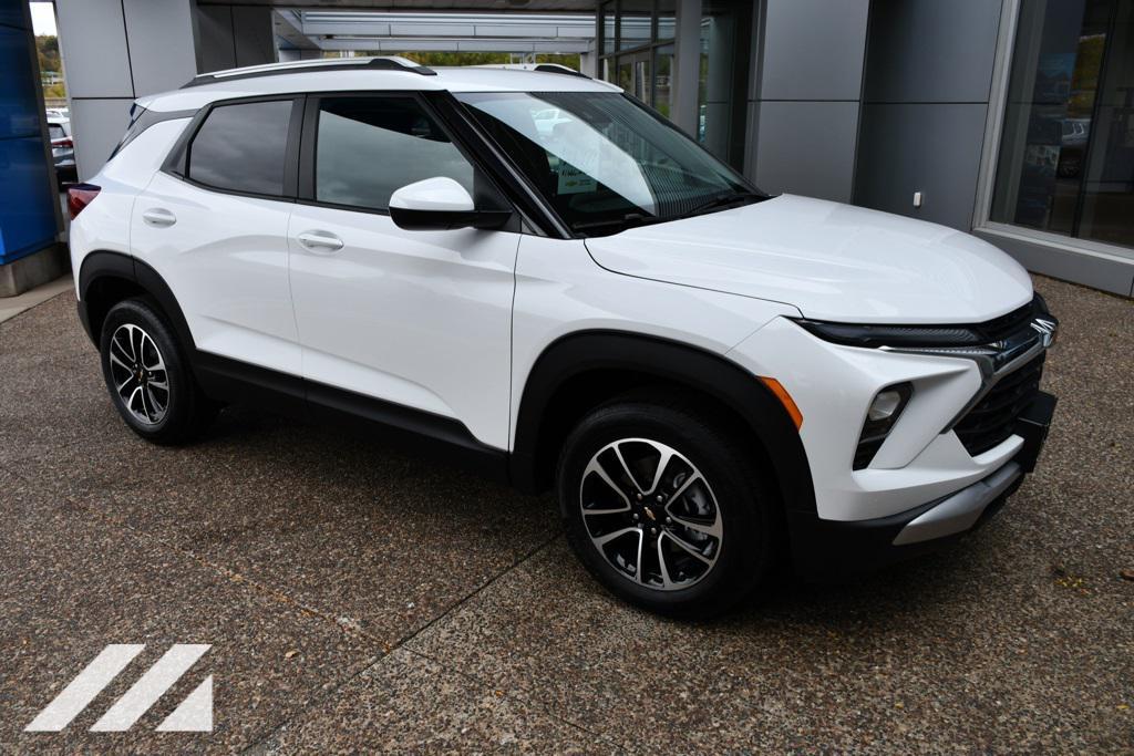 new 2026 Chevrolet TrailBlazer car, priced at $27,979