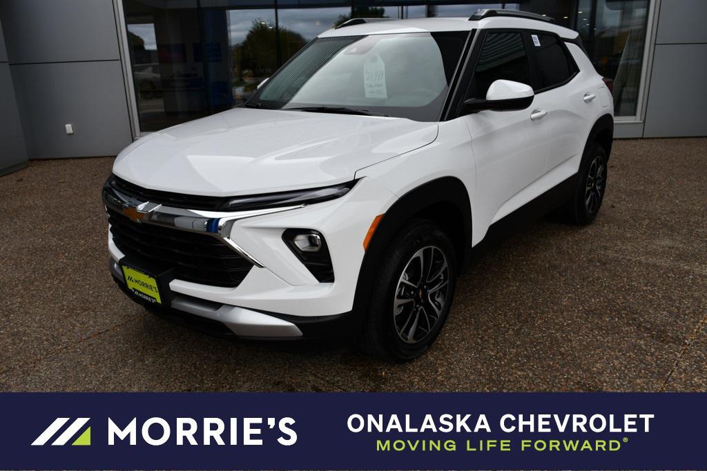 new 2026 Chevrolet TrailBlazer car, priced at $27,979