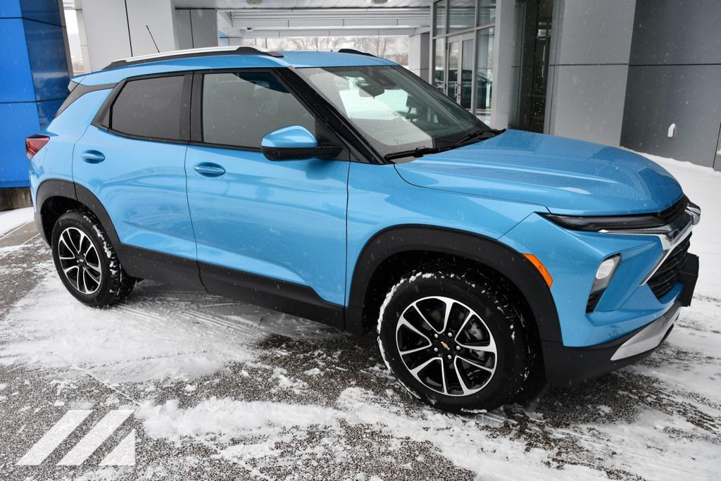 new 2026 Chevrolet TrailBlazer car, priced at $28,477