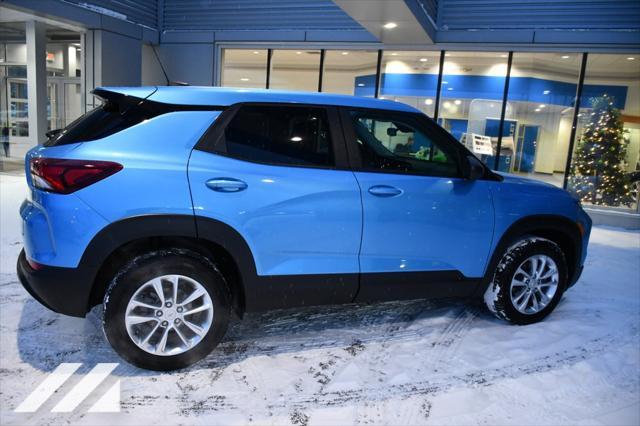 new 2025 Chevrolet TrailBlazer car, priced at $26,721