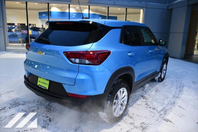 new 2025 Chevrolet TrailBlazer car, priced at $26,721