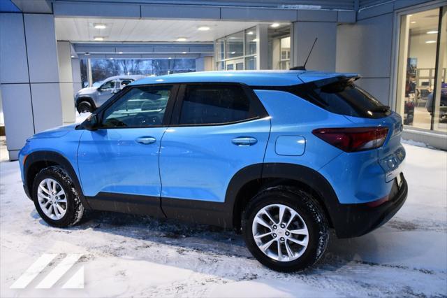 new 2025 Chevrolet TrailBlazer car, priced at $26,721