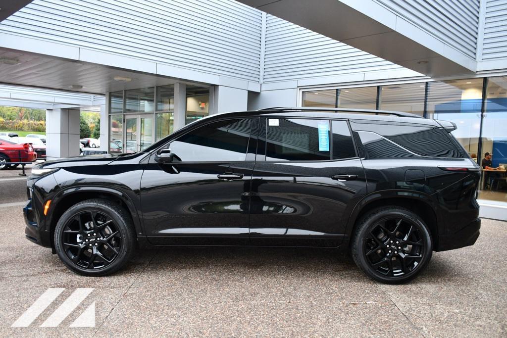 used 2024 Chevrolet Traverse car, priced at $50,416