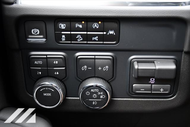 new 2025 Chevrolet Suburban car, priced at $73,513