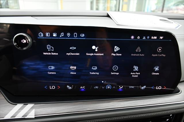 new 2025 Chevrolet Suburban car, priced at $73,513