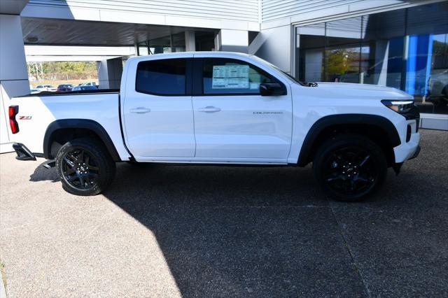 new 2024 Chevrolet Colorado car, priced at $44,713