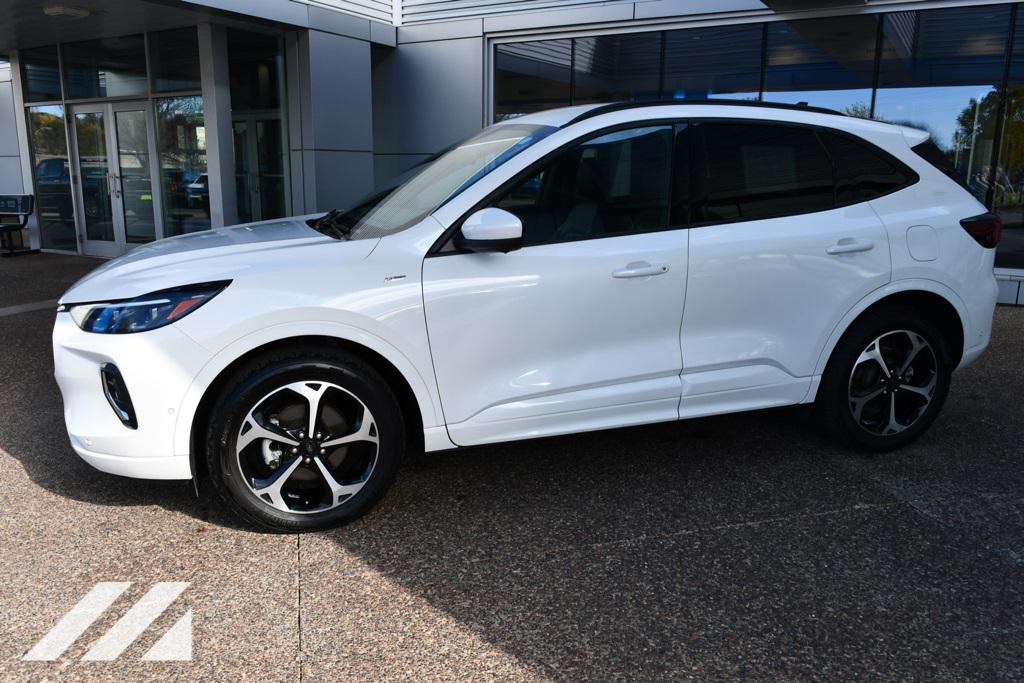 used 2023 Ford Escape car, priced at $27,320