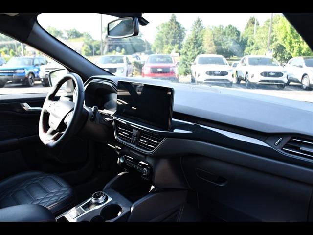 used 2023 Ford Escape car, priced at $27,999