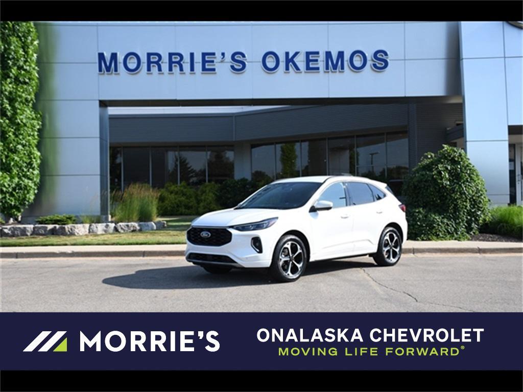 used 2023 Ford Escape car, priced at $27,999