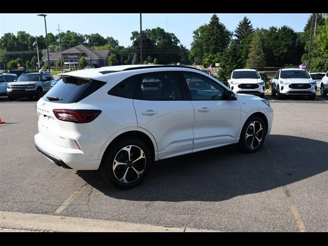 used 2023 Ford Escape car, priced at $27,999