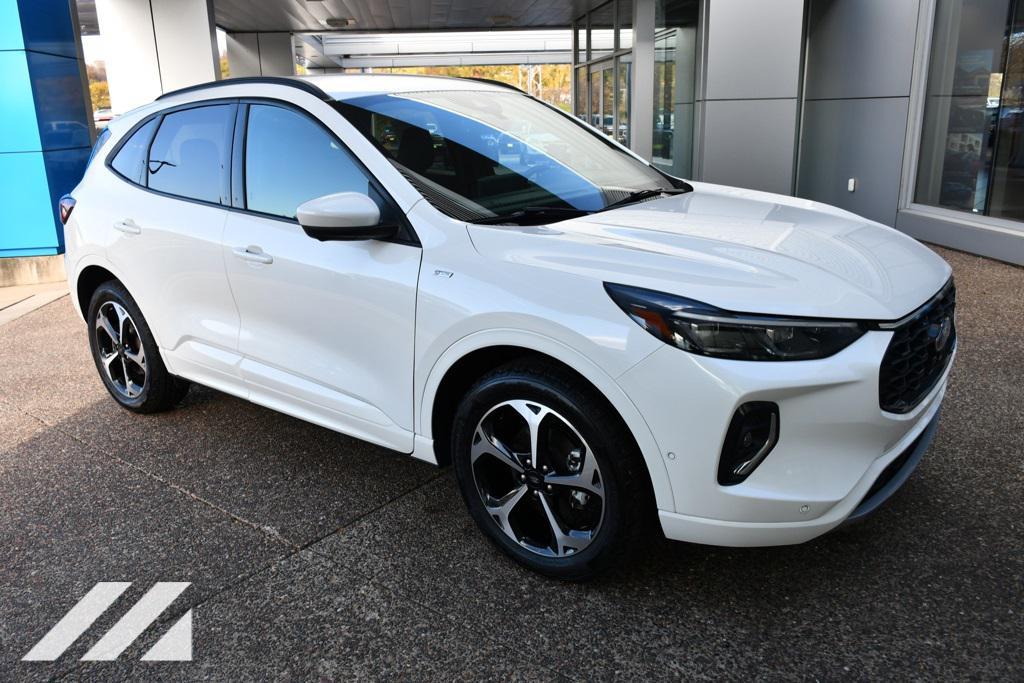 used 2023 Ford Escape car, priced at $27,320