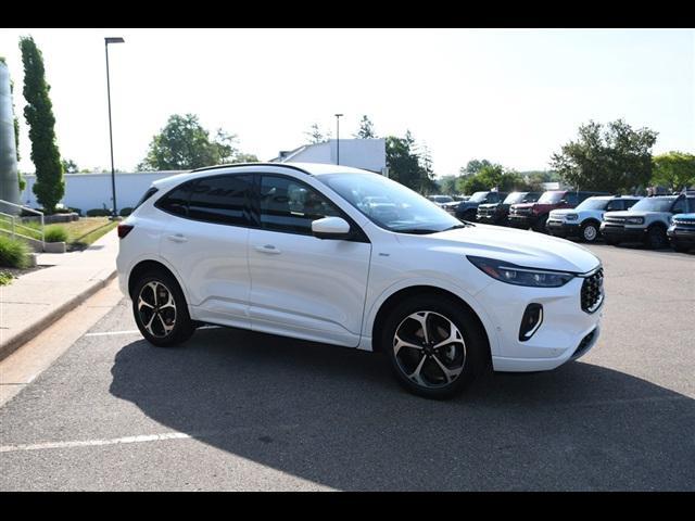 used 2023 Ford Escape car, priced at $27,999