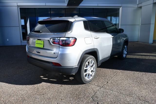 used 2022 Jeep Compass car, priced at $23,399