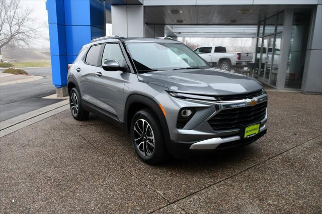 new 2025 Chevrolet TrailBlazer car, priced at $27,340